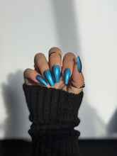 Load image into Gallery viewer, Blue Raspberry Latte