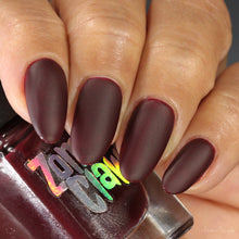 Load image into Gallery viewer, Candlelight Kiss