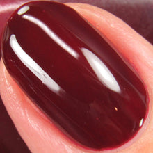 Load image into Gallery viewer, Candlelight Kiss