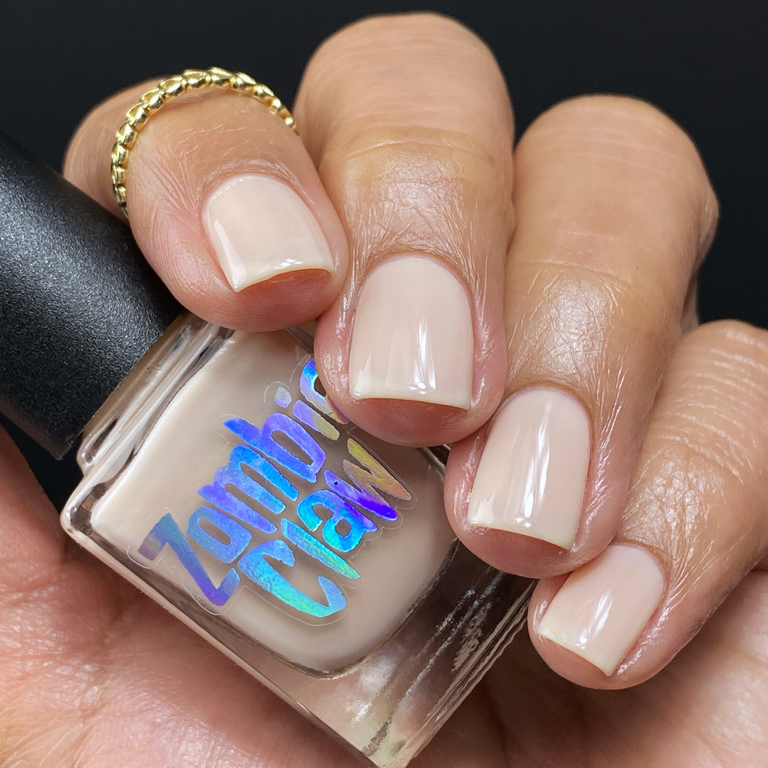 F5EABB95-95EB-4320-A6A1-